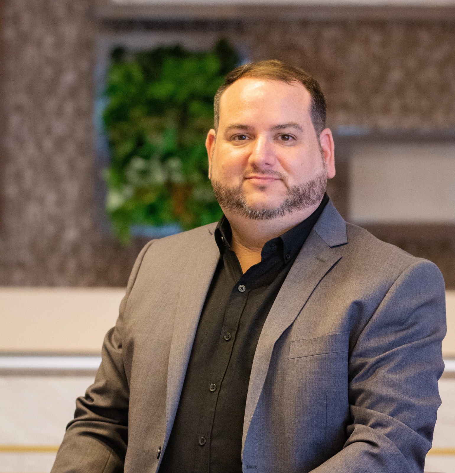 Ricardo, HR Director at Notions